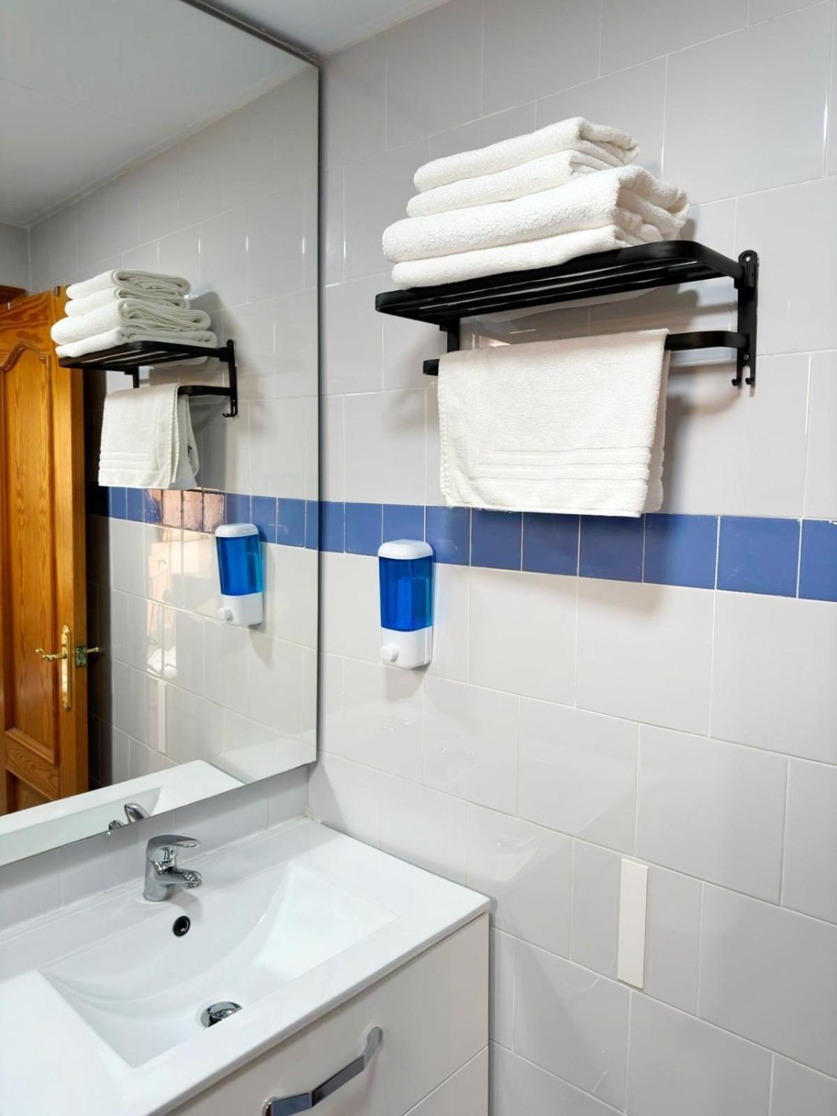Apartamento Completo Plaza De Las Tendillas - Parking Privado - Alojamientos El Duque قرطبة المظهر الخارجي الصورة